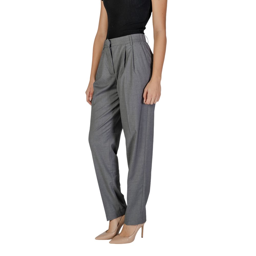 Vila Clothes Gray Polyester Casual Pants